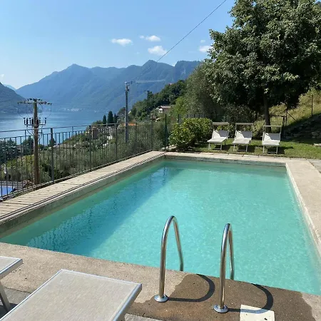 No 1-sleeps 10 By Italian * Sala Comacina