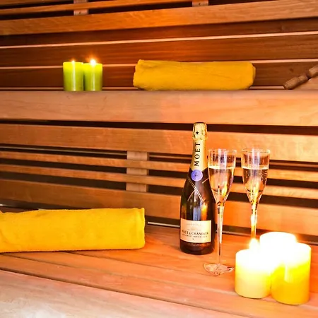 No 1-sleeps 10 By Italian Appartement Sala Comacina