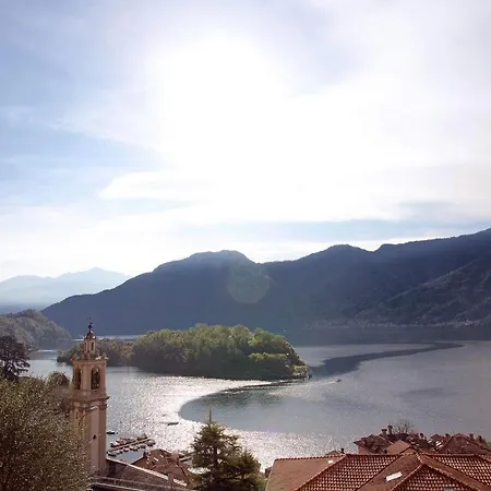 No 1-sleeps 10 By Italian