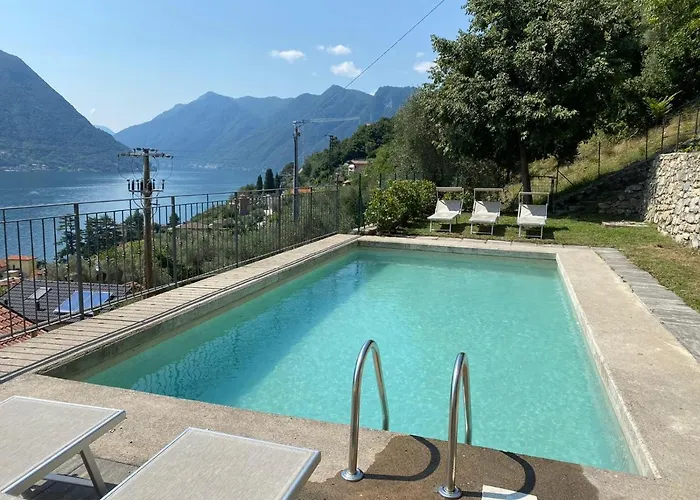 No 1-sleeps 10 By Italian * Sala Comacina