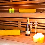 No 1-sleeps 10 By Italian Apartament Sala Comacina