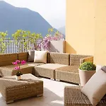 No 1-sleeps 10 By Italian Apartment Sala Comacina