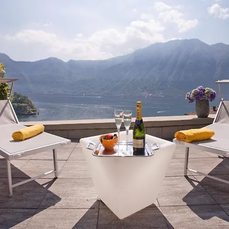 No 1-sleeps 10 By Italian