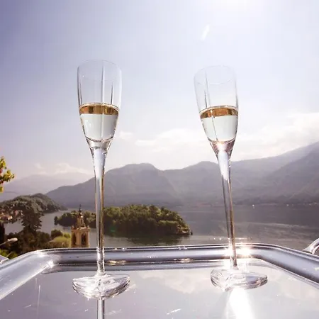 Appartement No 1-sleeps 10 By Italian