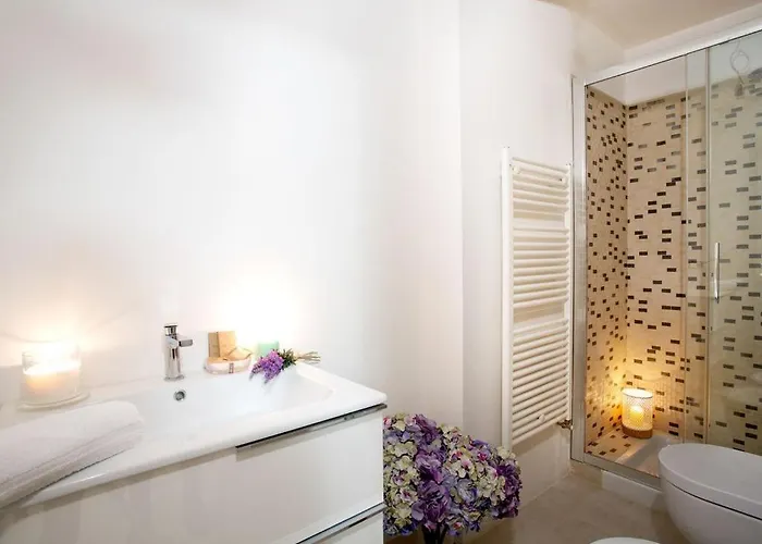 شقة No 1-sleeps 10 By Italian