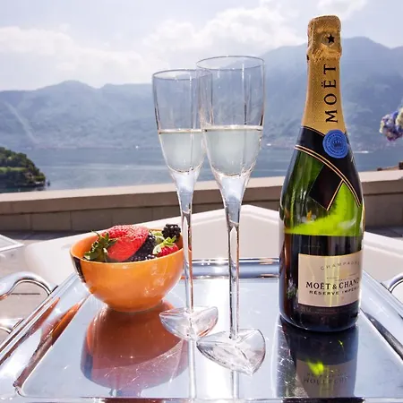 No 1-sleeps 10 By Italian