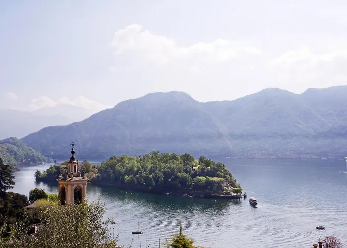 No 1-sleeps 10 By Italian Apartman Sala Comacina